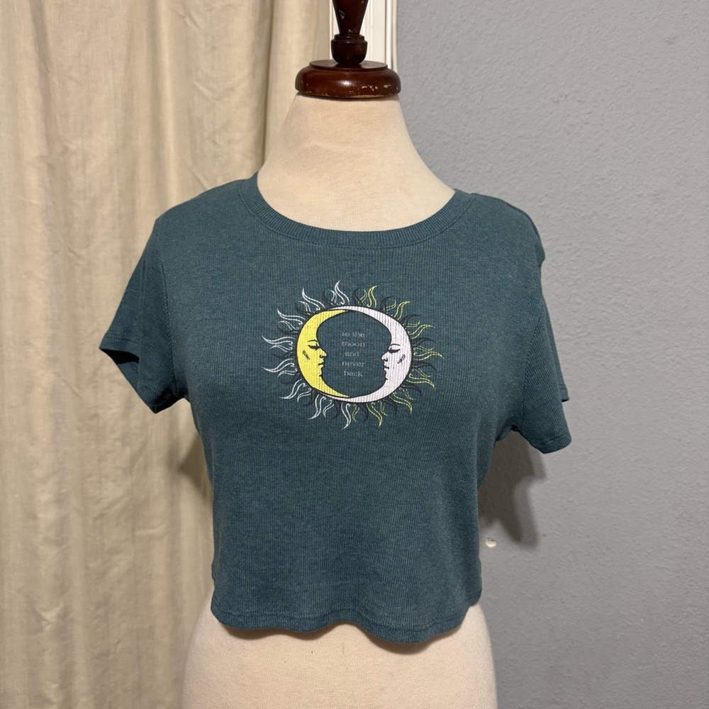 NIKXIE Los Angeles Women‎ Dark Blue Bohemian Moon & Sun Hippie Cropped Top Sz XL